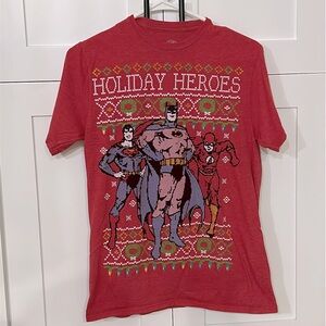Justice League Holiday T-Shirt - M - EUC